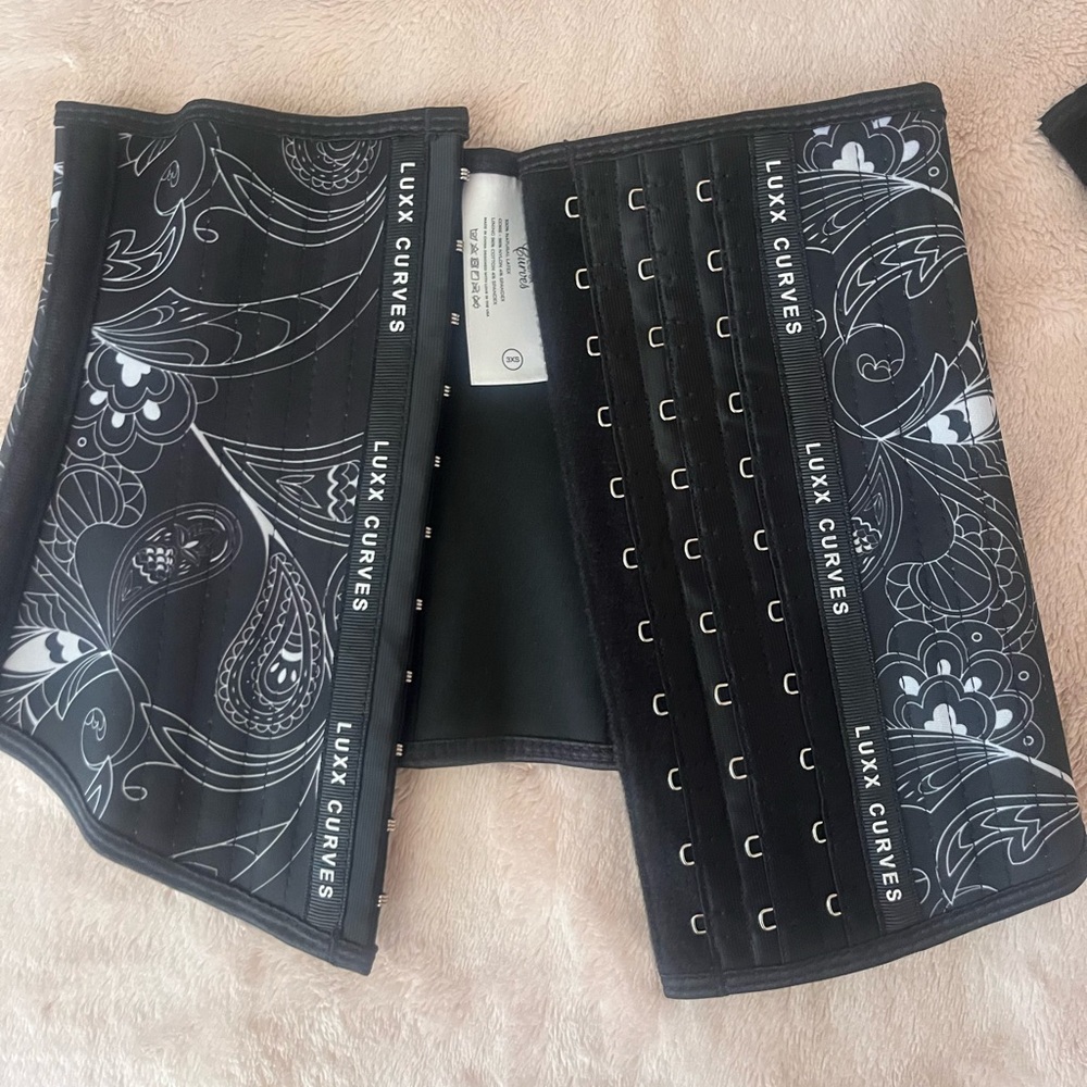 Luxx Curves Black Waist Trainer Shapewear